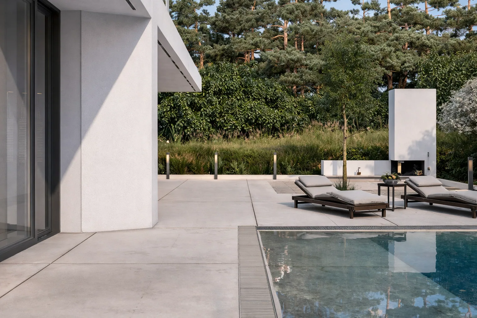 Poolside lounge terrace facing the pine forest